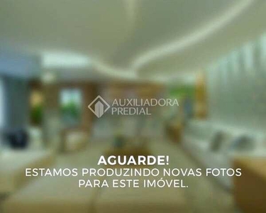 PORTO ALEGRE - Apartamento Padrão - Partenon