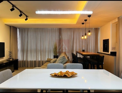 Apartamento no Bairro Itoupava Seca em Blumenau com 2 Dormitórios (2 suítes) e 92 m²