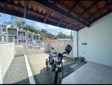 Casa no Bairro Itoupava Central em Blumenau com 2 Dormitórios e 50 m²