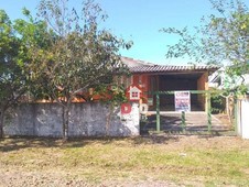 Casa à venda no bairro Areias Brancas em Balneário Arroio do Silva