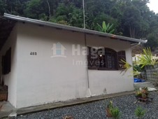 Casa à venda no bairro Azambuja em Brusque