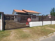 Casa à venda no bairro Centro em Balneário Arroio do Silva