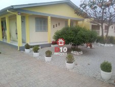 Casa à venda no bairro Centro em Balneário Arroio do Silva