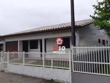 Casa à venda no bairro Centro em Balneário Arroio do Silva