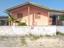 Casa à venda no bairro Golfinho em Balneário Arroio do Silva