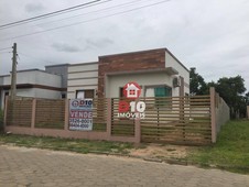 Casa à venda no bairro Mato Alto em Araranguá