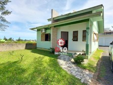 Casa à venda no bairro Praia Paiquerê em Araranguá