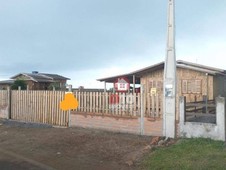 Casa à venda no bairro Santa Helena em Balneário Arroio do Silva