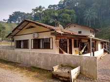 Casa à venda no bairro São Pedro em Brusque