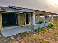 Casa à venda no bairro Tropical em Balneário Gaivota