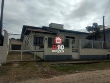 Casa à venda no bairro Urussanguinha em Araranguá