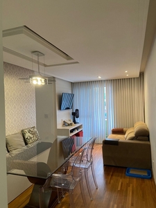 Apartamento à venda por R$ 350.000