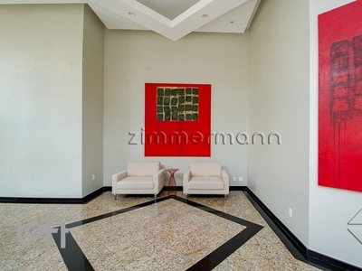 Apartamento à venda em Pinheiros com 120 m², 3 quartos, 1 suíte, 3 vagas