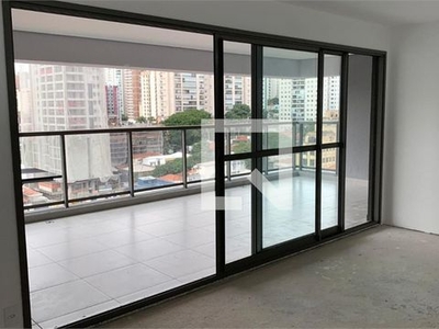 APARTAMENTO no 6º andar mobiliado com 3 dormitórios