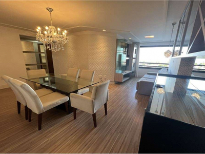 Apartamento com 3 quartos para alugar, R$4.000