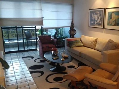 Apartamento em Boa Viagem, Recife/PE de 136m² 3 quartos à venda por R$ 749.000,00