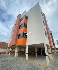 Apartamento em Bom Retiro, Joinville/SC de 86m² 2 quartos à venda por R$ 339.000,00