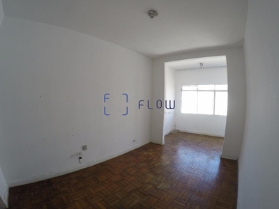 Apartamento em Bom Retiro, São Paulo/SP de 0m² 3 quartos para locação R$ 1.400,00/mes