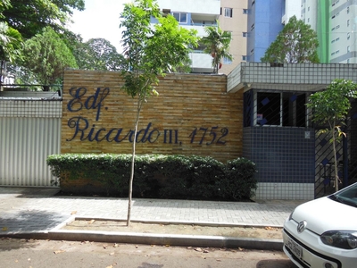 Apartamento em Casa Forte, Recife/PE de 74m² 2 quartos à venda por R$ 379.000,00