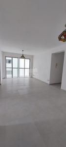 Apartamento em Centro, Balneário Camboriú/SC de 110m² 4 quartos à venda por R$ 979.000,00