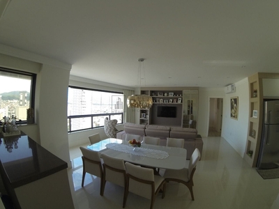Apartamento em Centro, Balneário Camboriú/SC de 127m² 3 quartos à venda por R$ 1.599.000,00