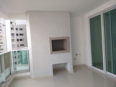 Apartamento em Centro, Balneário Camboriú/SC de 128m² 3 quartos à venda por R$ 1.599.000,00