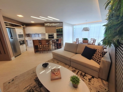 Apartamento em Centro, Balneário Camboriú/SC de 128m² 3 quartos à venda por R$ 2.579.000,00