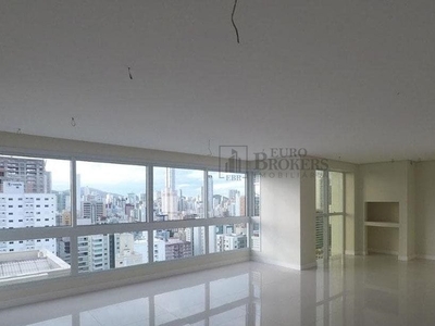 Apartamento em Centro, Balneário Camboriú/SC de 140m² 4 quartos à venda por R$ 2.399.000,00