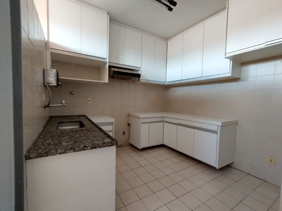 Apartamento em Centro, Bauru/SP de 64m² 2 quartos à venda por R$ 244.000,00