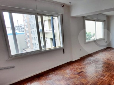 Apartamento em Centro Histórico, Porto Alegre/RS de 49m² 1 quartos à venda por R$ 309.000,00
