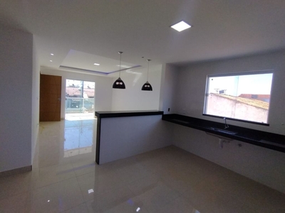 Apartamento em Centro, Maricá/RJ de 100m² 3 quartos à venda por R$ 394.000,00