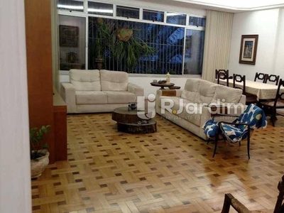 Apartamento em Copacabana, Rio de Janeiro/RJ de 155m² 4 quartos à venda por R$ 1.689.000,00