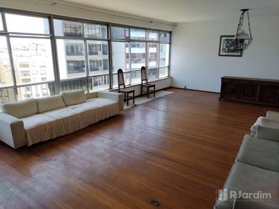 Apartamento em Copacabana, Rio de Janeiro/RJ de 300m² 4 quartos à venda por R$ 1.599.000,00