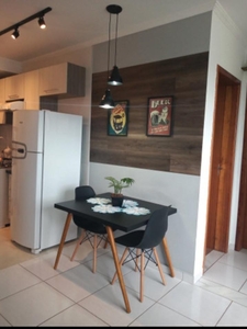 Apartamento em Costeira, São José dos Pinhais/PR de 43m² 2 quartos à venda por R$ 161.000,00