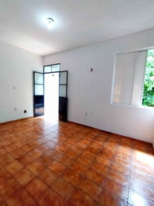 Apartamento em Flores, Manaus/AM de 60m² 2 quartos à venda por R$ 127.000,00