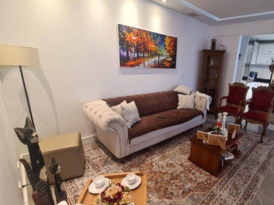 Apartamento em Gonzaga, Santos/SP de 114m² 3 quartos à venda por R$ 754.000,00