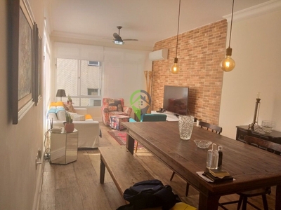 Apartamento em Gonzaga, Santos/SP de 150m² 3 quartos à venda por R$ 789.000,00