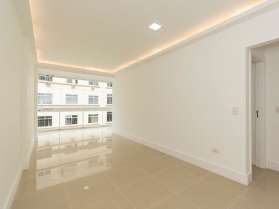 Apartamento em Humaitá, Rio de Janeiro/RJ de 71m² 2 quartos à venda por R$ 1.024.000,00