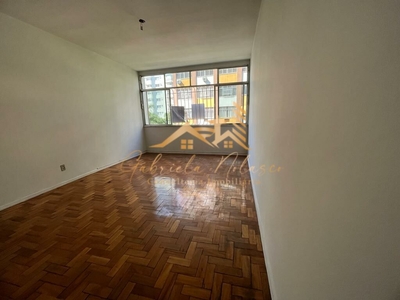 Apartamento em Icaraí, Niterói/RJ de 143m² 3 quartos à venda por R$ 649.000,00