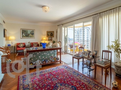 Apartamento em Jardim Fonte do Morumbi, São Paulo/SP de 347m² 4 quartos à venda por R$ 3.199.000,00