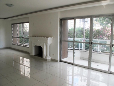 Apartamento em Jardim Paulista, São Paulo/SP de 195m² 4 quartos à venda por R$ 2.329.000,00