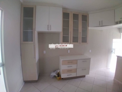 Apartamento em Jardim Philadélphia, Poços de Caldas/MG de 106m² 3 quartos à venda por R$ 330.000,00 ou para locação R$ 1.400,00/mes