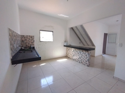 Apartamento em Jucunen, Guarapari/ES de 80m² 2 quartos à venda por R$ 149.000,00