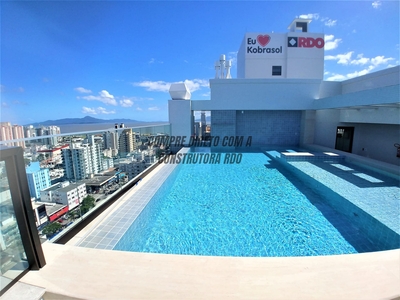 Apartamento em Kobrasol, São José/SC de 81m² 2 quartos à venda por R$ 689.000,00