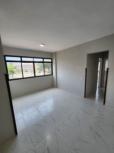 Apartamento em Macuco, Santos/SP de 77m² 2 quartos à venda por R$ 379.000,00