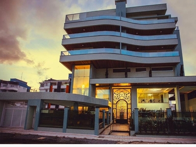 Apartamento em Mariscal, Bombinhas/SC de 143m² 3 quartos à venda por R$ 2.128.443,00
