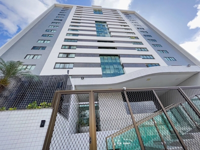 Apartamento em Maurício de Nassau, Caruaru/PE de 180m² 4 quartos à venda por R$ 999.000,00
