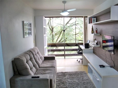 Apartamento em Medianeira, Porto Alegre/RS de 58m² 2 quartos à venda por R$ 239.000,00