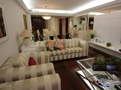 Apartamento em Moinhos de Vento, Porto Alegre/RS de 160m² 3 quartos à venda por R$ 1.699.000,00