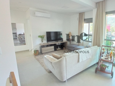 Apartamento em Monte Verde, Florianópolis/SC de 90m² 3 quartos à venda por R$ 888.000,00